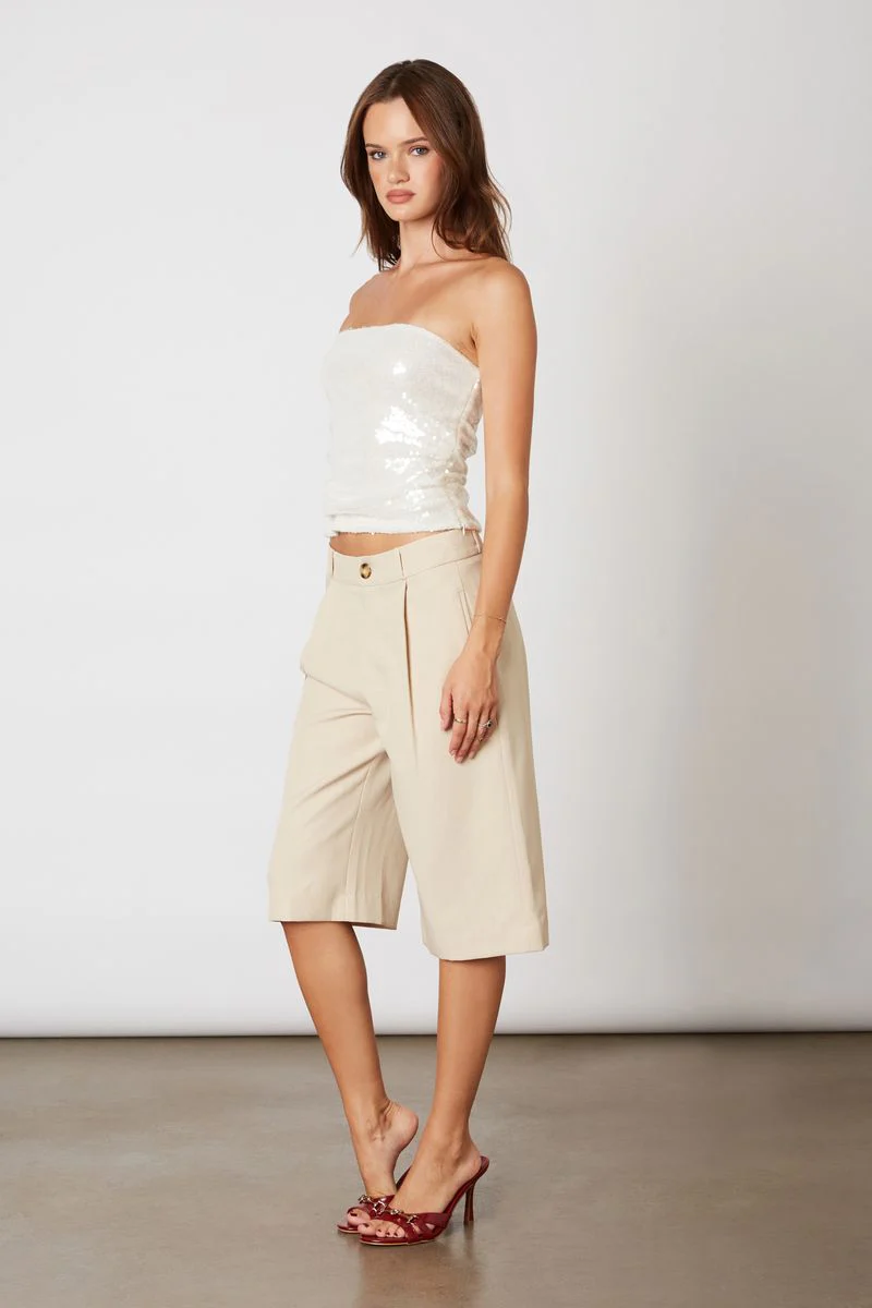 Mid-Rise Trouser Short - Image 3